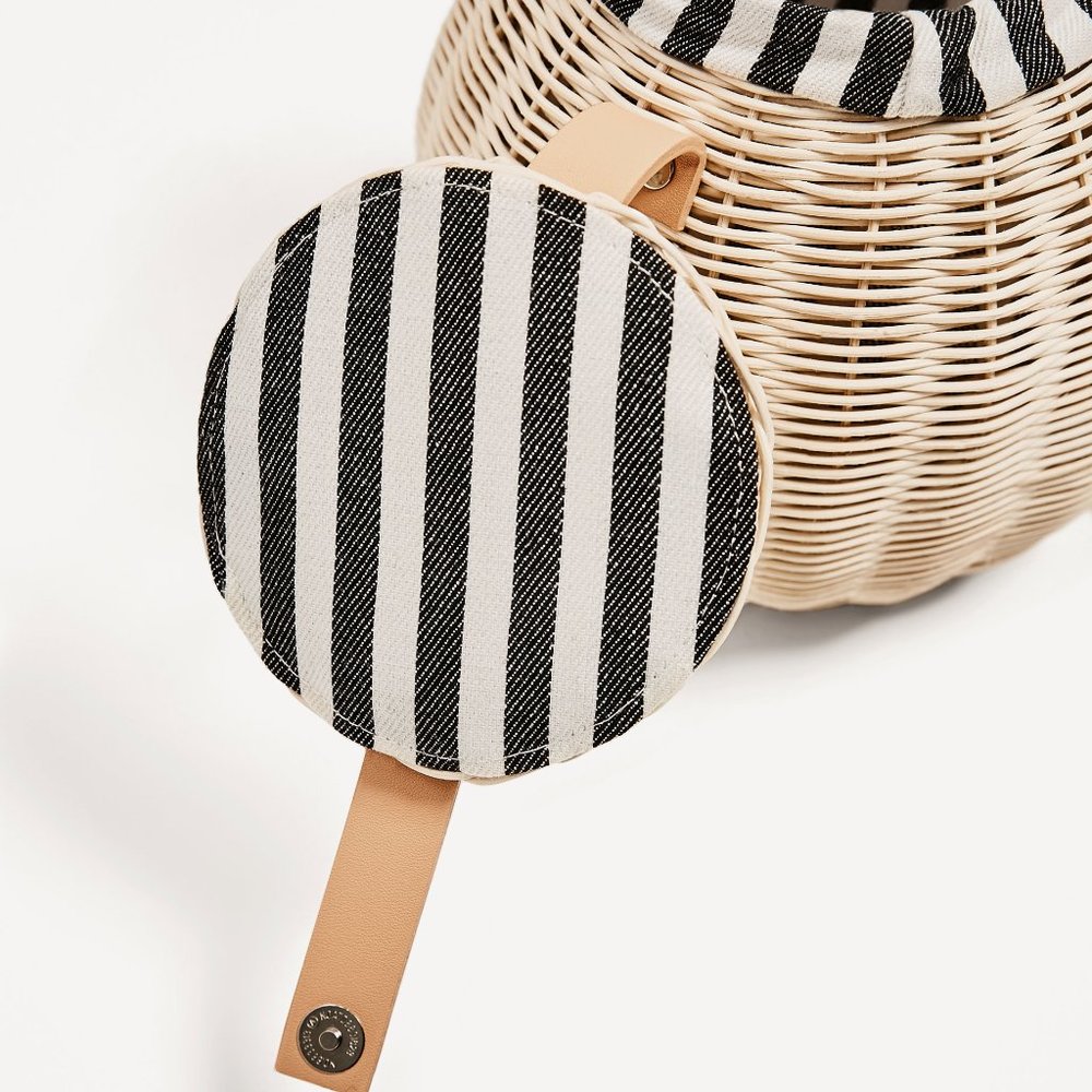 Zara Raffia Bucket Bag - Picture 4 of 9